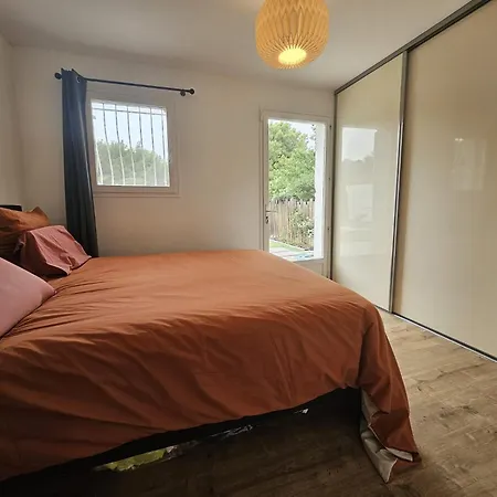 Piscine Prive & Jacuzzi 300 De La Holiday home Saint-Cyr-sur-Mer